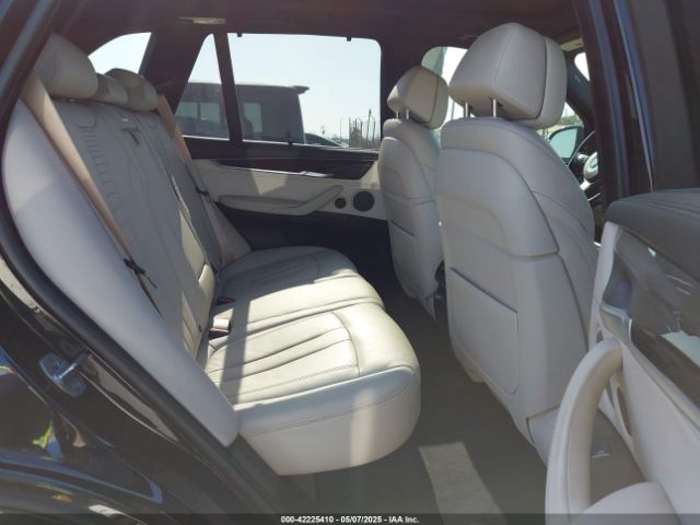 2018 BMW X5 5UXKR2C58J0X09826 Photo 7