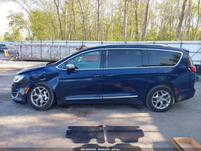 2C4RC1GG9JR185650 Chrysler Pacifica Limited