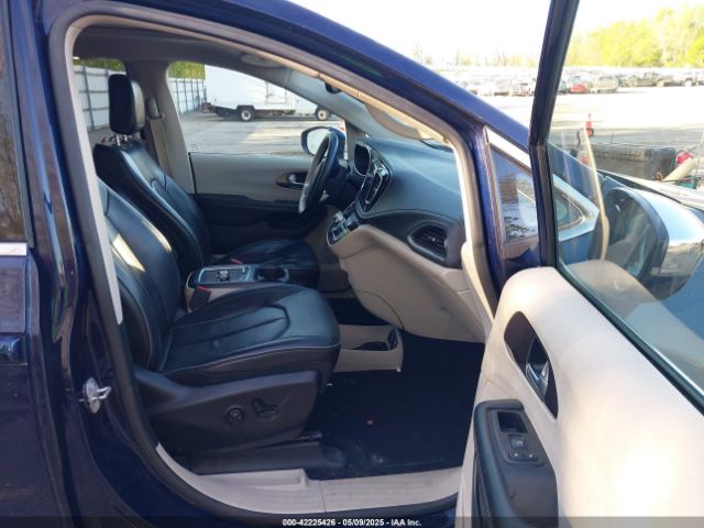 2C4RC1GG9JR185650 Chrysler Pacifica Limited