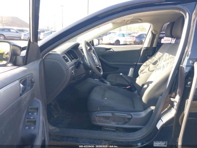 3VWD67AJ7GM409746 Volkswagen Jetta