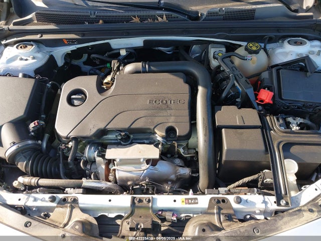 1G1ZD5ST7JF280197 Chevrolet MALIBU LT