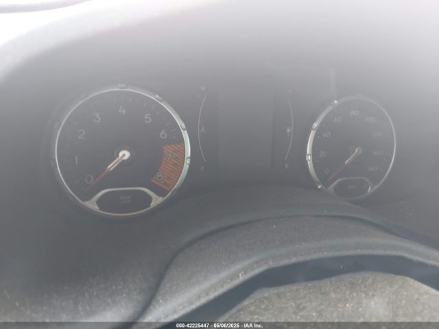 ZACNJABB6LPL11581 Jeep Renegade Latitude Fwd