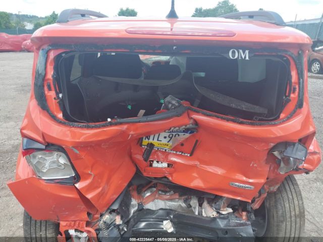 ZACNJABB6LPL11581 Jeep Renegade Latitude Fwd