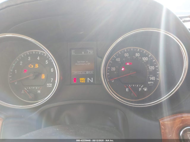 42225448 :رقم المزاد ، 1C4RJFCG5CC200097 vin ، 2012 Jeep Grand Cherokee Overland مزاد بيع