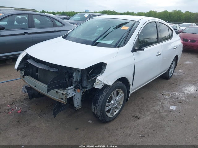 3N1CN7AP7FL864593 Nissan Versa 1.6 Sv