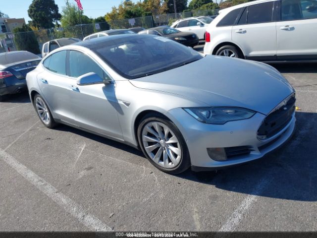 2015 TESLA MODEL S 5YJSA1S27FF086119