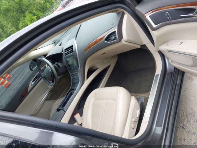 3LN6L2G96GR613487 Lincoln MKZ