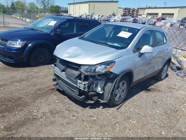 3GNCJKSB0LL130816 Chevrolet Trax Fwd Ls