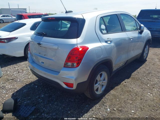 3GNCJKSB0LL130816 Chevrolet Trax Fwd Ls