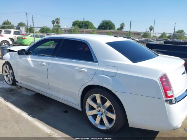 2C3CCAAGXEH346862 Chrysler 300