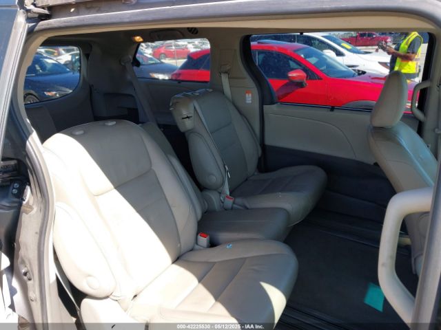 5TDYZ3DC2HS778209 Toyota 2gr-fks