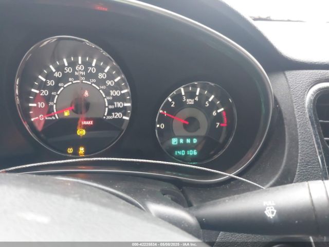 1C3CCBAB7EN214028 Chrysler 200 LX