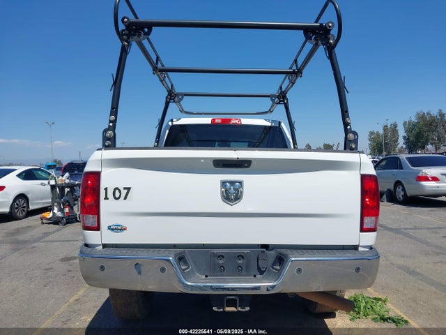 3C6UR4CJ0HG587687 RAM 2500