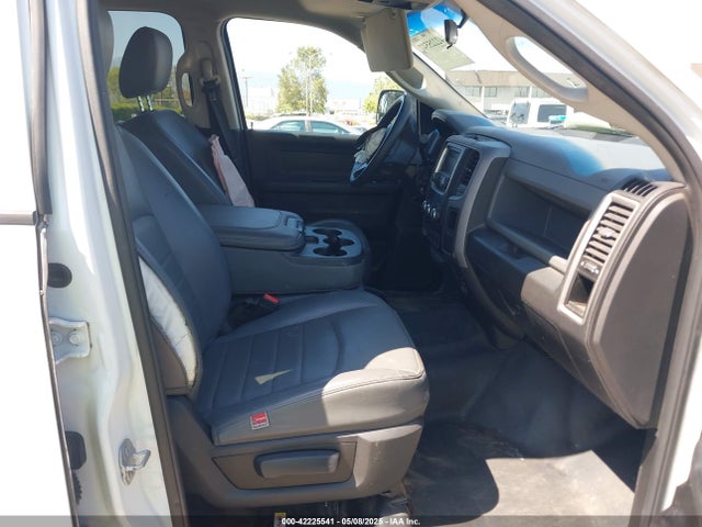 3C6UR4CJ0HG587687 RAM 2500