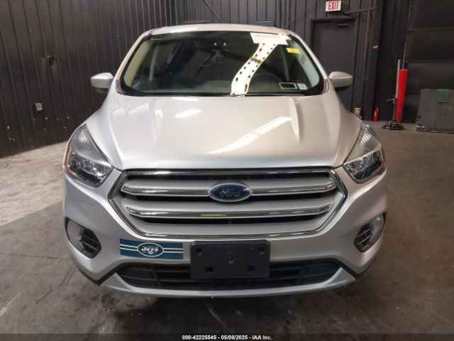 1FMCU0GD0KUB42219 Ford ESCAPE SE