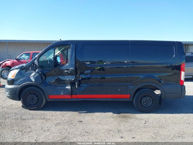 1FTYE1Y82LKA27214 Ford Transit-150 Cargo Van