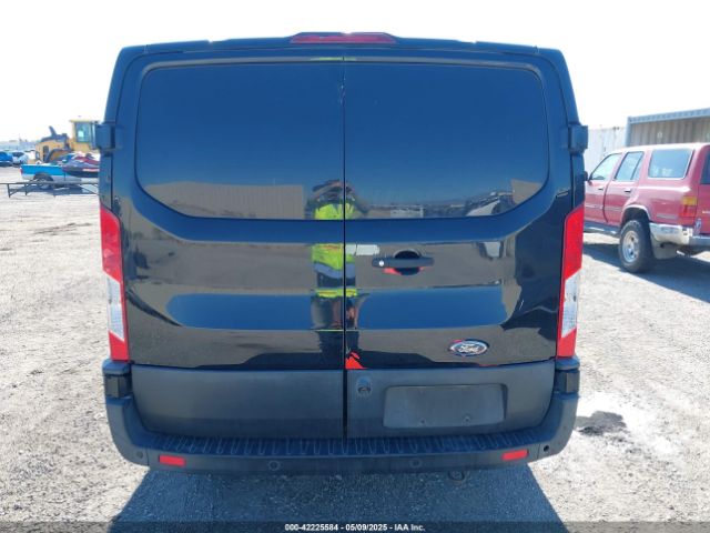 1FTYE1Y82LKA27214 Ford Transit-150 Cargo Van