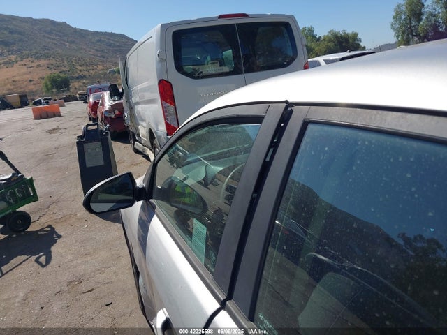 5NPD84LF4JH369319 Hyundai ELANTRA SEL