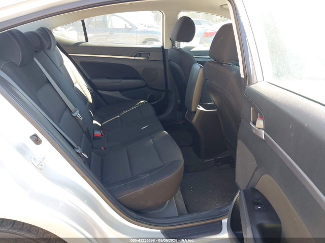 5NPD84LF4JH369319 Hyundai ELANTRA SEL