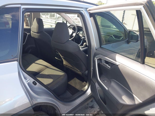 2T3W1RFV5RW305971 Toyota Rav4 Xle