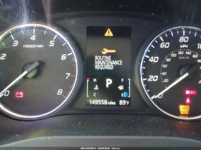 JA4AD3A31FZ010389 Mitsubishi Outlander Se
