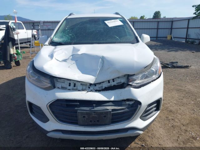 3GNCJLSB6HL227242 Chevrolet Trax Lt