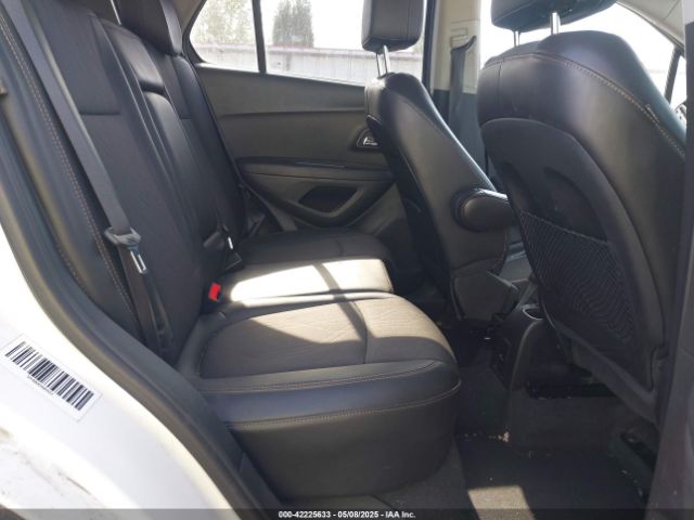 3GNCJLSB6HL227242 Chevrolet Trax Lt