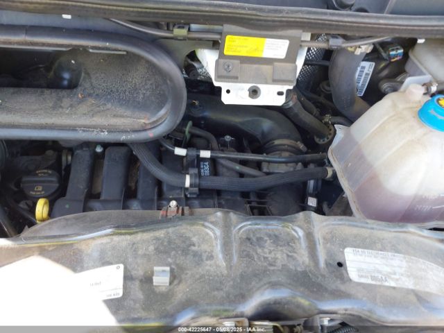 2023 RAM PROMASTER 2500 3C6LRVCGXPE504489 Photo 9