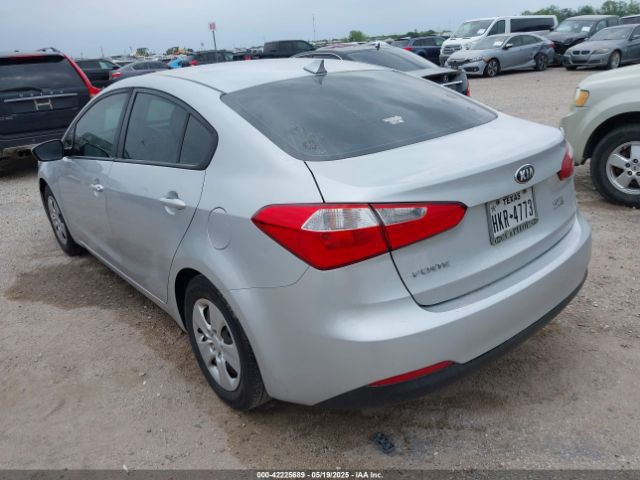 KNAFK4A62G5606599 KIA FORTE LX
