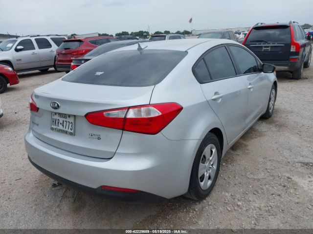 KNAFK4A62G5606599 KIA FORTE LX