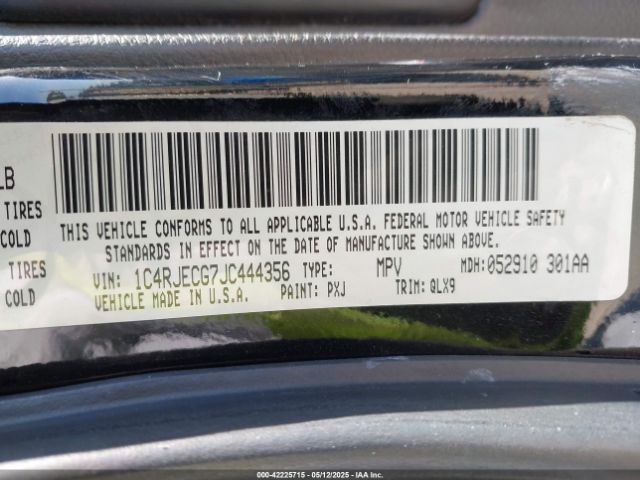 2018 JEEP GRAND CHEROKEE 1C4RJECG7JC444356 Photo 8