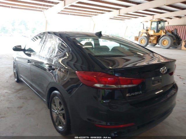 5NPD84LF2HH011713 Hyundai ELANTRA SE