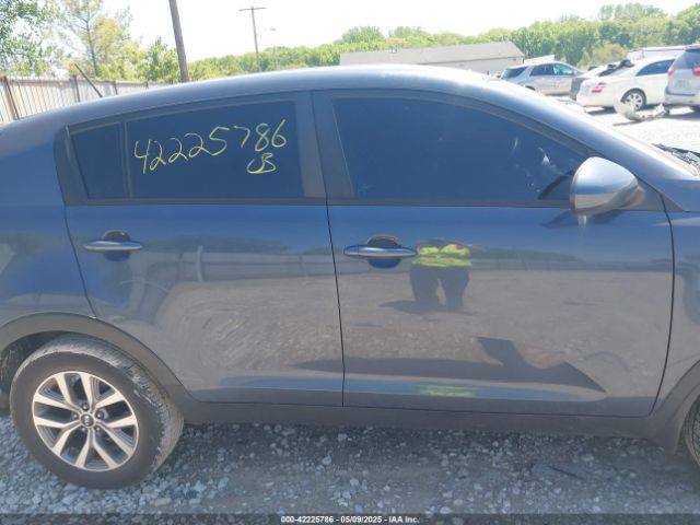 KNDPB3AC8G7864461 KIA Sportage Lx