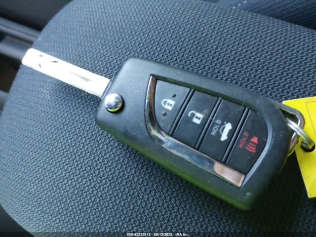 5YFB4MDE0RP214712 Toyota COROLLA LE