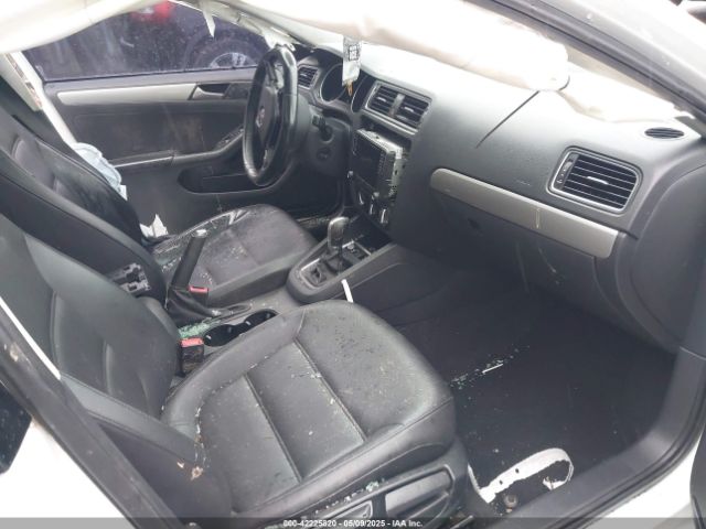 3VWDB7AJ2HM349937 Volkswagen Jetta 1.4t Se