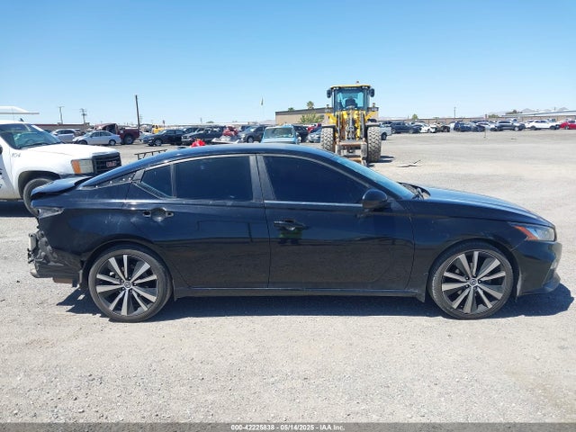 Nissan 2019 2019 1N4BL4CV1KC206000 Image 14