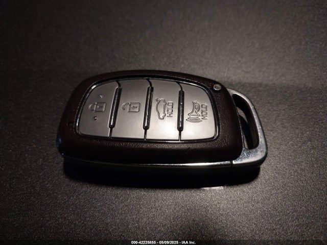 5NPD84LF5LH501801 Hyundai Elantra Limited