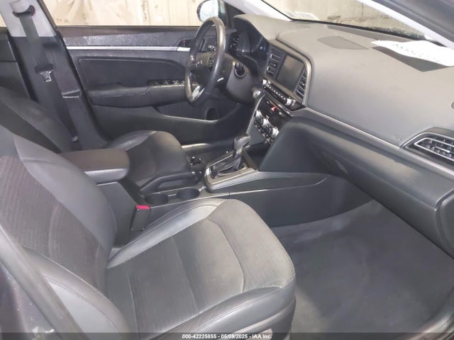 5NPD84LF5LH501801 Hyundai Elantra Limited