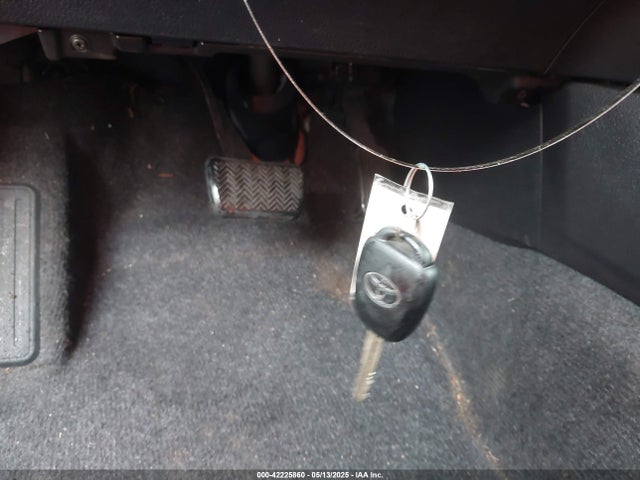 Toyota Rav4 Xle 2016 2T3RFREV2GW518552 Image 11