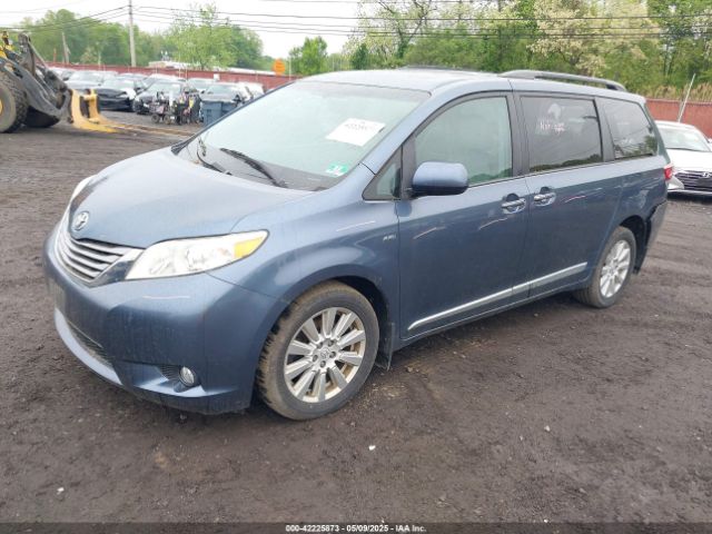 2017 TOYOTA SIENNA 5TDDZ3DC2HS171807 Photo 1