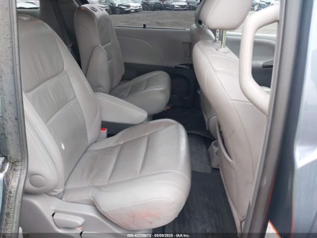 2017 TOYOTA SIENNA 5TDDZ3DC2HS171807 Photo 7