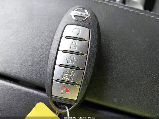 5N1AT3BB4MC723006 Nissan Rogue Sv Intelligent Awd