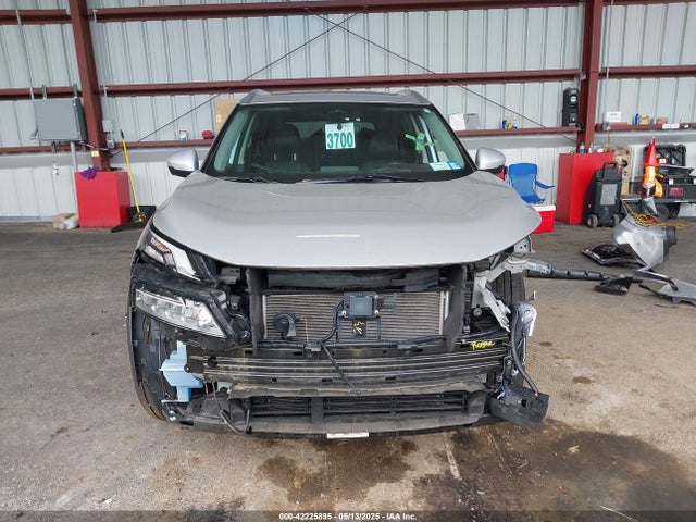 5N1AT3BB4MC723006 Nissan Rogue Sv Intelligent Awd