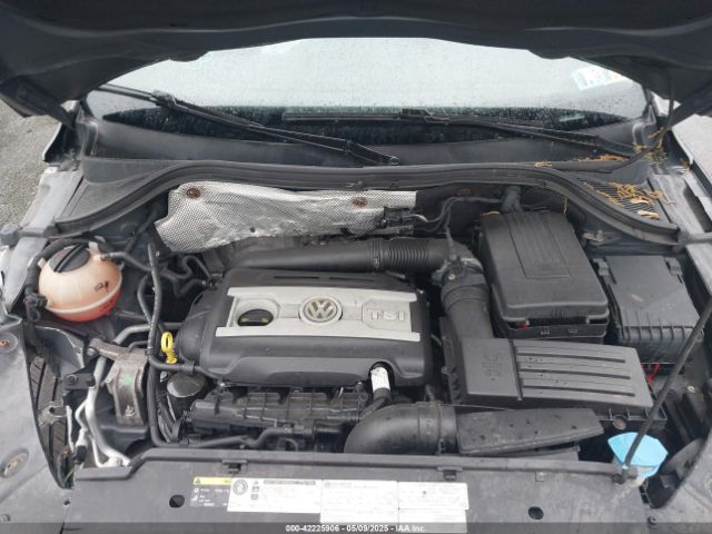 WVGBV7AX8FW586382 Volkswagen TIGUAN SE
