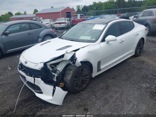 KNAE25LA3K6063981 KIA Stinger Premium