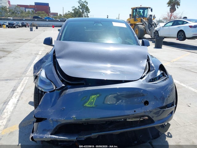 7SAYGDEF2NF403802 Tesla 2022