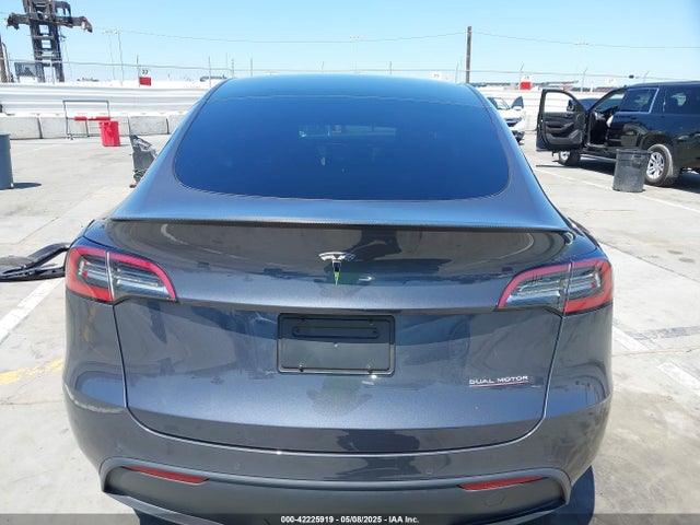 7SAYGDEF2NF403802 Tesla 2022