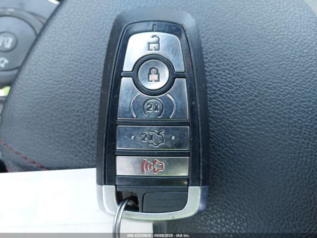 1FM5K8GT3JGC90284 Ford EXPLORER SPORT