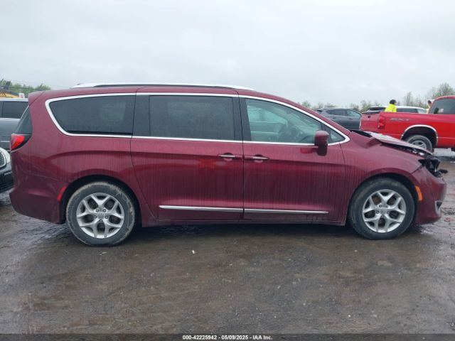 2C4RC1EG7HR729124 Chrysler Pacifica Touring-l Plus