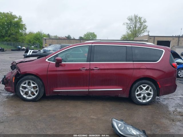 2C4RC1EG7HR729124 Chrysler Pacifica Touring-l Plus